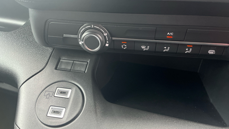 Peugeot Partner Long Diesel 1.5 BlueHDi 100 Professional Plus Van